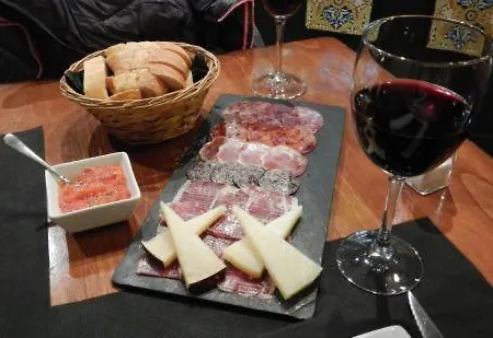 Tres Horreos Felechas