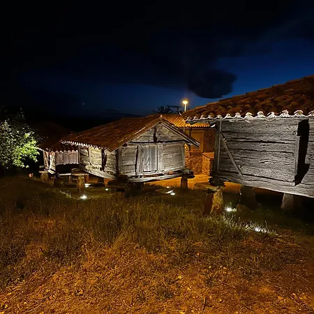 Tres Horreos Holiday home *